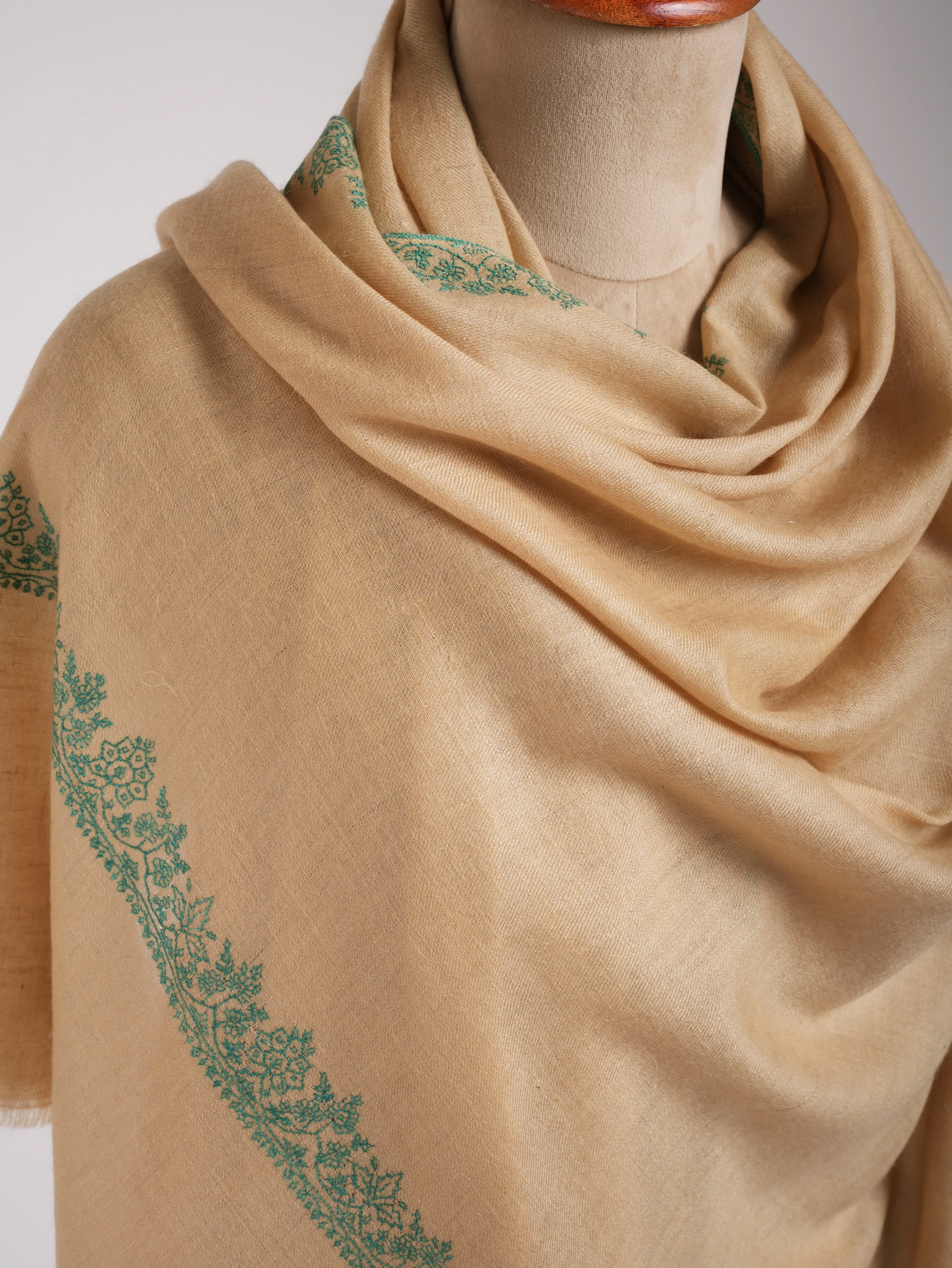 Beautiful Hand Embroidered Indian Pashmina Shawl