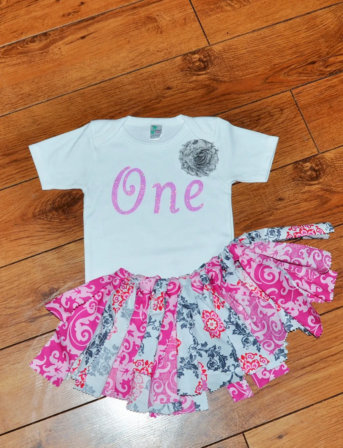 girl first birthdy outfit, glitter one cake smash, pink and gray rag tutu, glitter birthday shirt, vintage cake smash, floral rag tutu