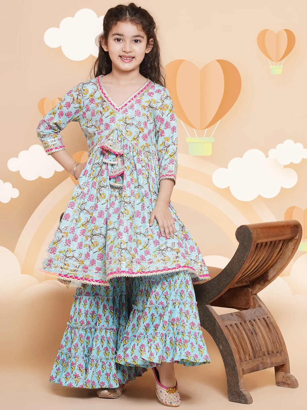 Girls Beautiful Ethnic Set