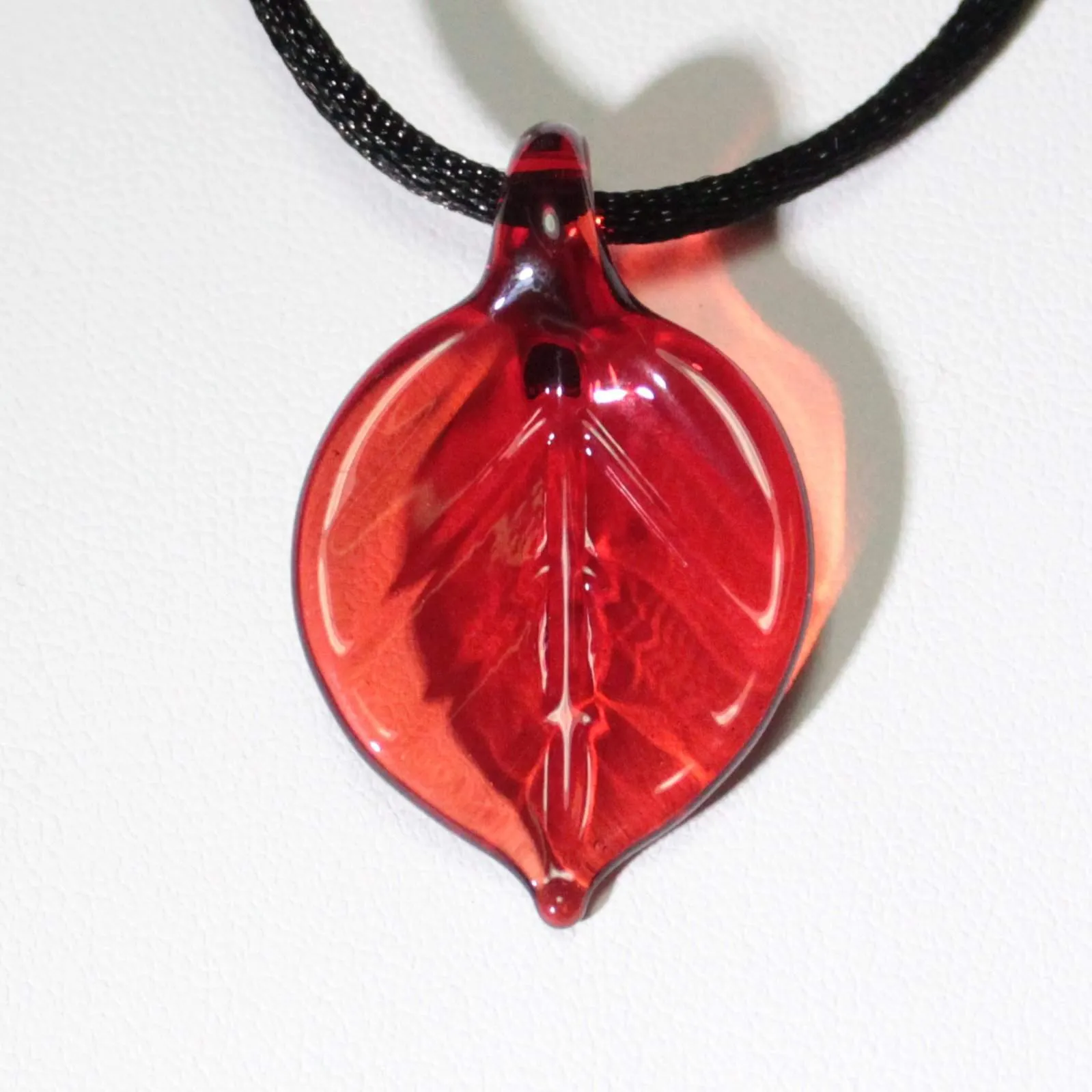 Leaf Pendant Necklace