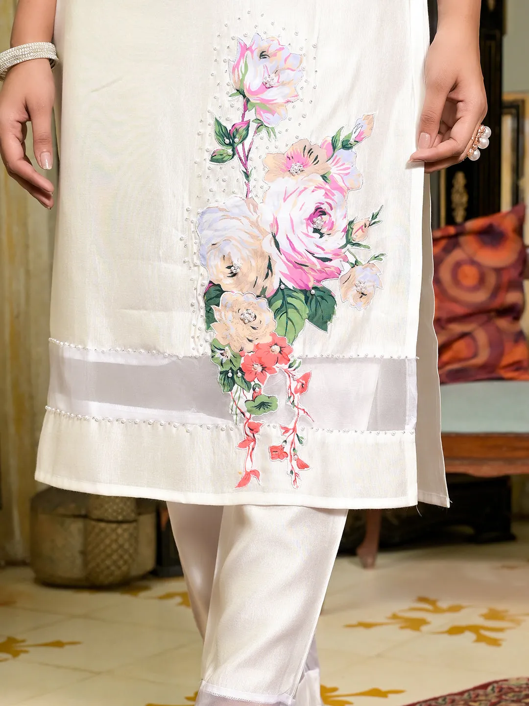 Women White Pure Silk Kurta Set