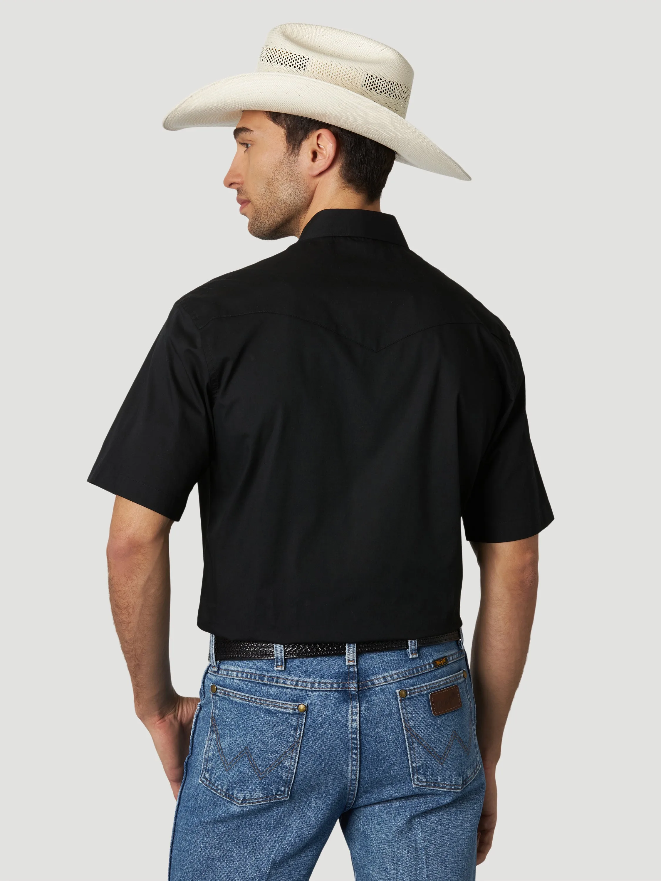 Wrangler Men's Solid Black Short Sleeve Snap Western Shirt